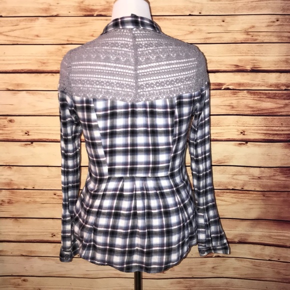 🚫SOLD🚫 Free People Plaid Crochet Peplum Blouse - Picture 4 of 6